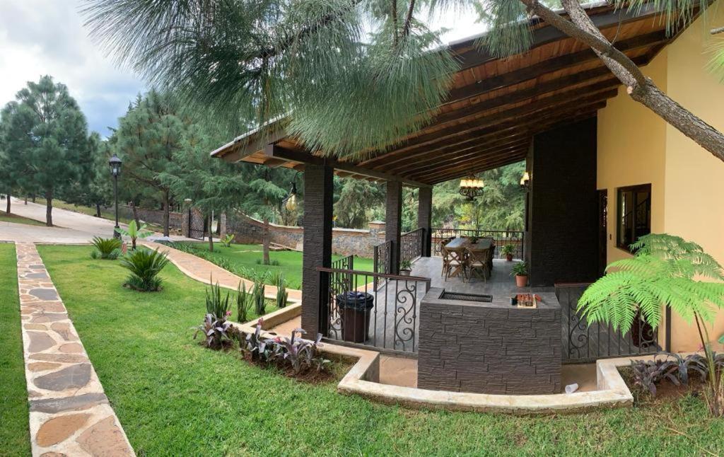 Cabana No.1 Puerta Del Bosque Mazamitla. エクステリア 写真